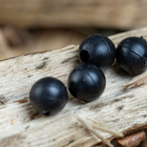 Kryston Rubber Beads – gumowe koraliki ochronne do zestawów karpiowych – czarne