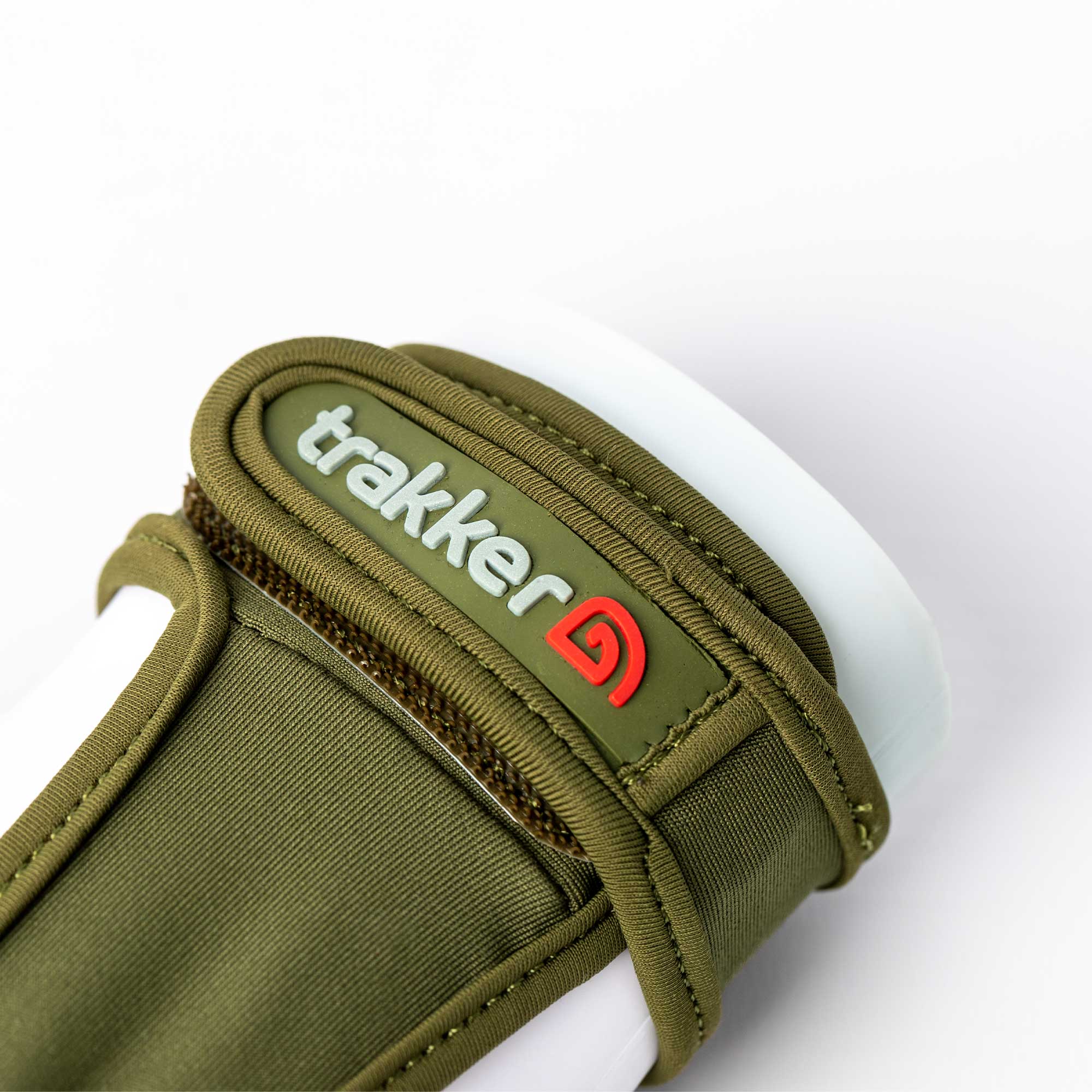 d9bcacf4d70b70886de8ee15c82ca33a